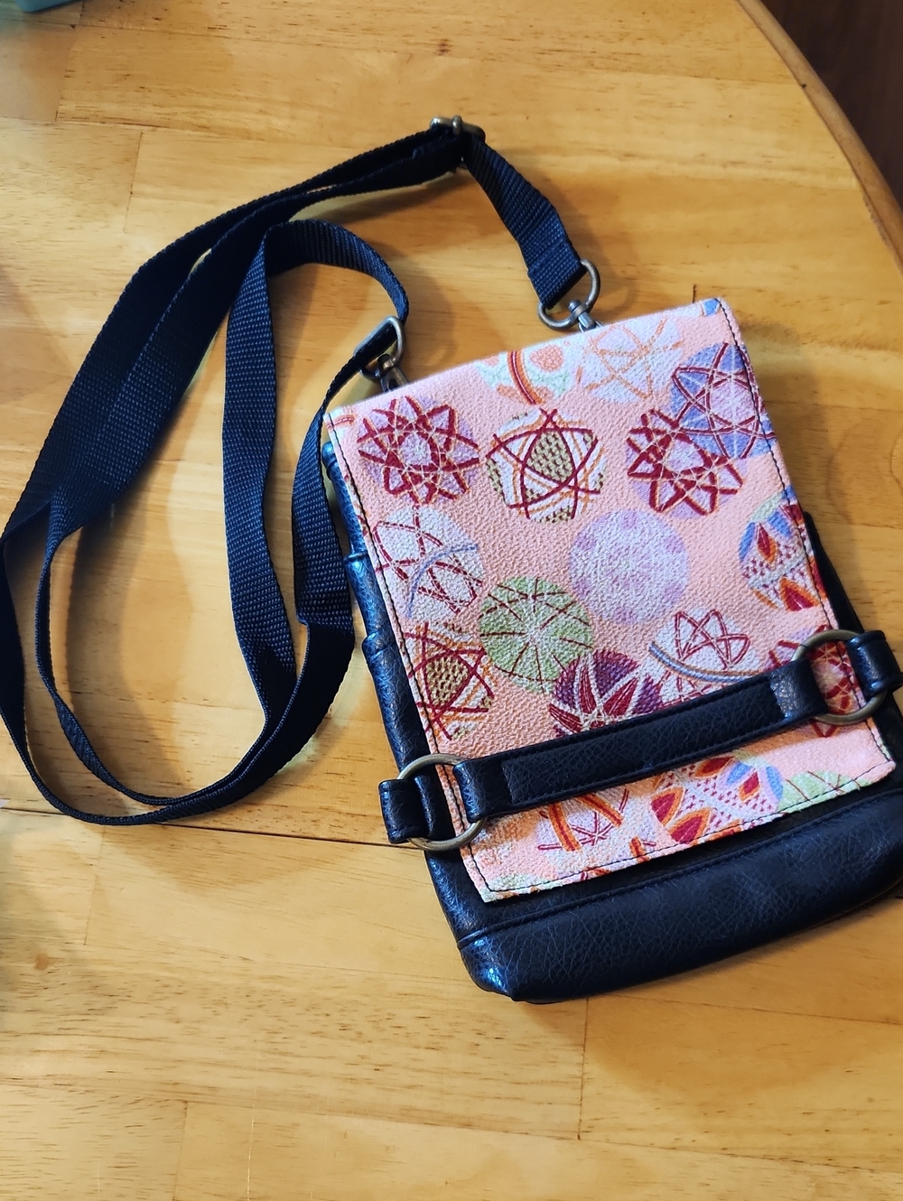 Crossbody Shoulder Bag in Pink Floral Pattern 9x6